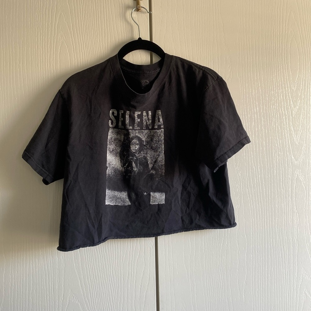 Medium Selena crop top